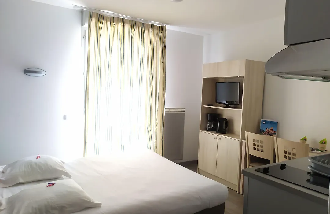 Lagrange Apart'Hotel L'Escale Marine-1